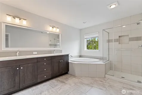 8442 NE 203rd Place Bothell WA 98011