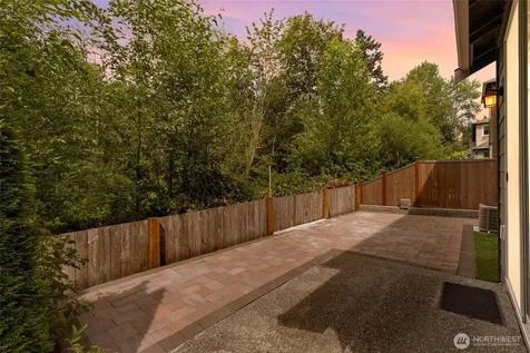 8442 NE 203rd Place Bothell WA 98011
