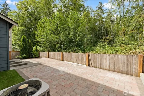 8442 NE 203rd Place Bothell WA 98011