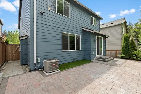 8442 NE 203rd Place Bothell WA 98011