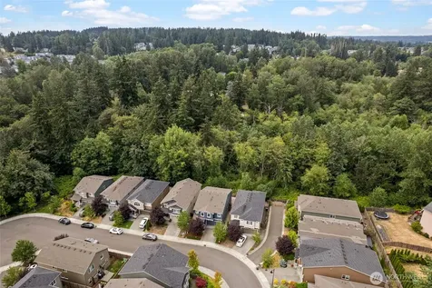 8442 NE 203rd Place Bothell WA 98011