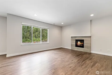 8442 NE 203rd Place Bothell WA 98011
