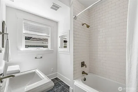1928 9th Avenue W Seattle WA 98119