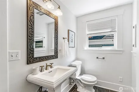 1928 9th Avenue W Seattle WA 98119