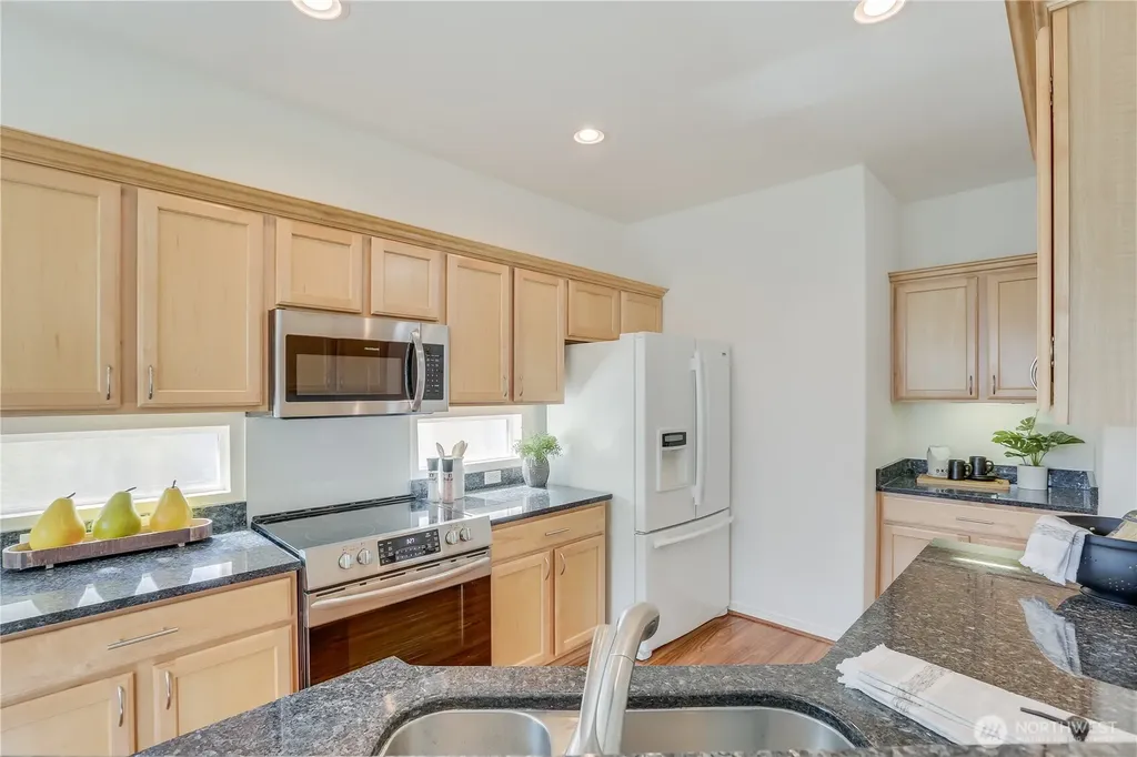 3115 SE 11th Place Renton WA 98058