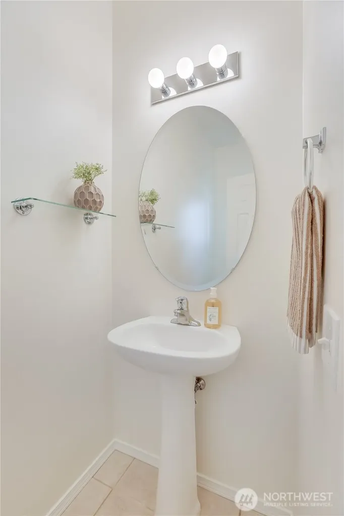 3115 SE 11th Place Renton WA 98058