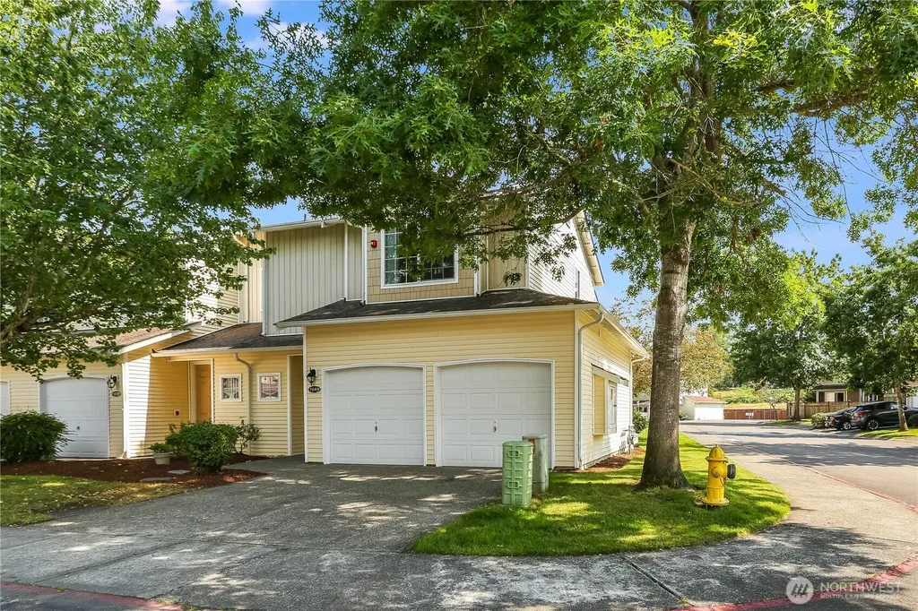 3115 SE 11th Place Renton WA 98058