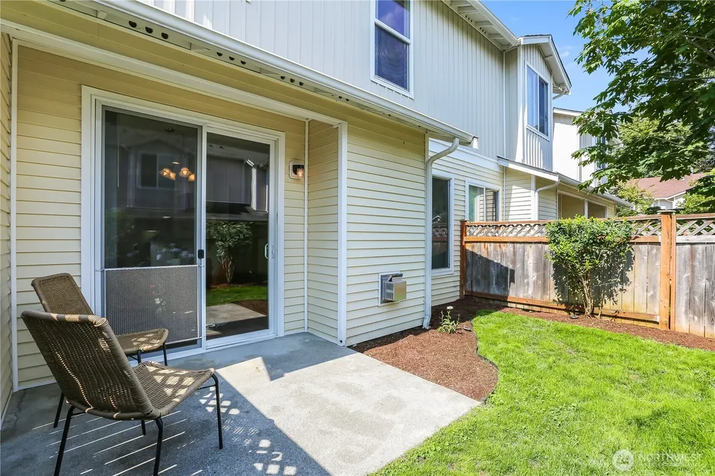 3115 SE 11th Place Renton WA 98058