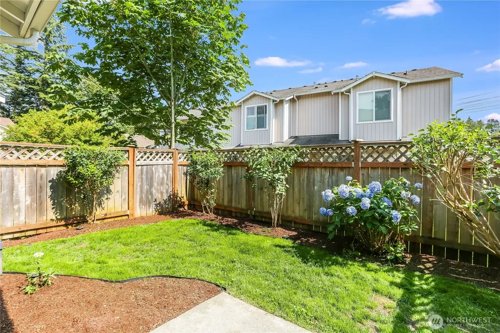 3115 SE 11th Place Renton WA 98058