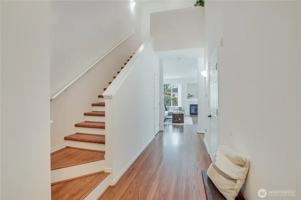 3115 SE 11th Place Renton WA 98058