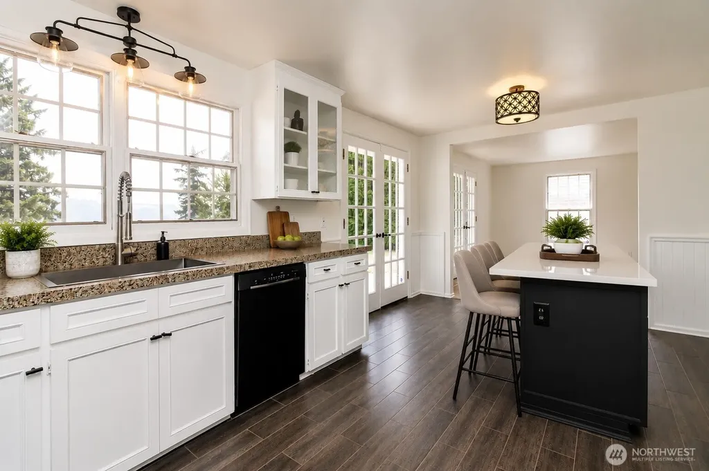 5403 Edgewood Drive E Edgewood WA 98372