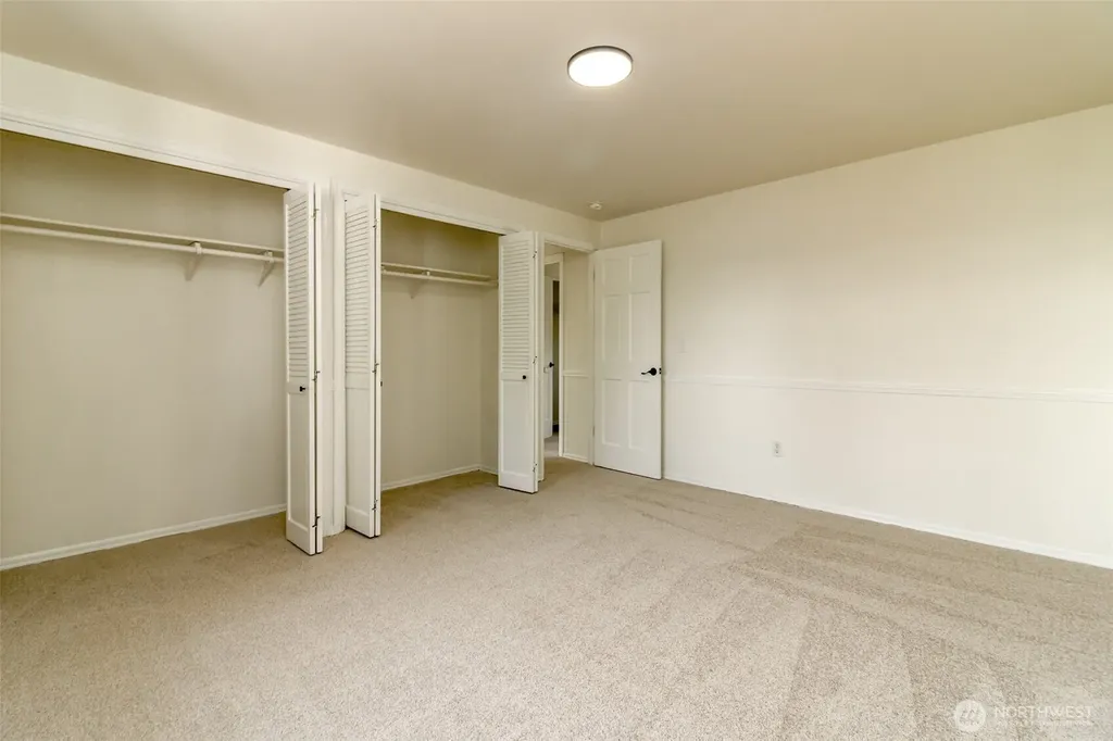 5403 Edgewood Drive E Edgewood WA 98372