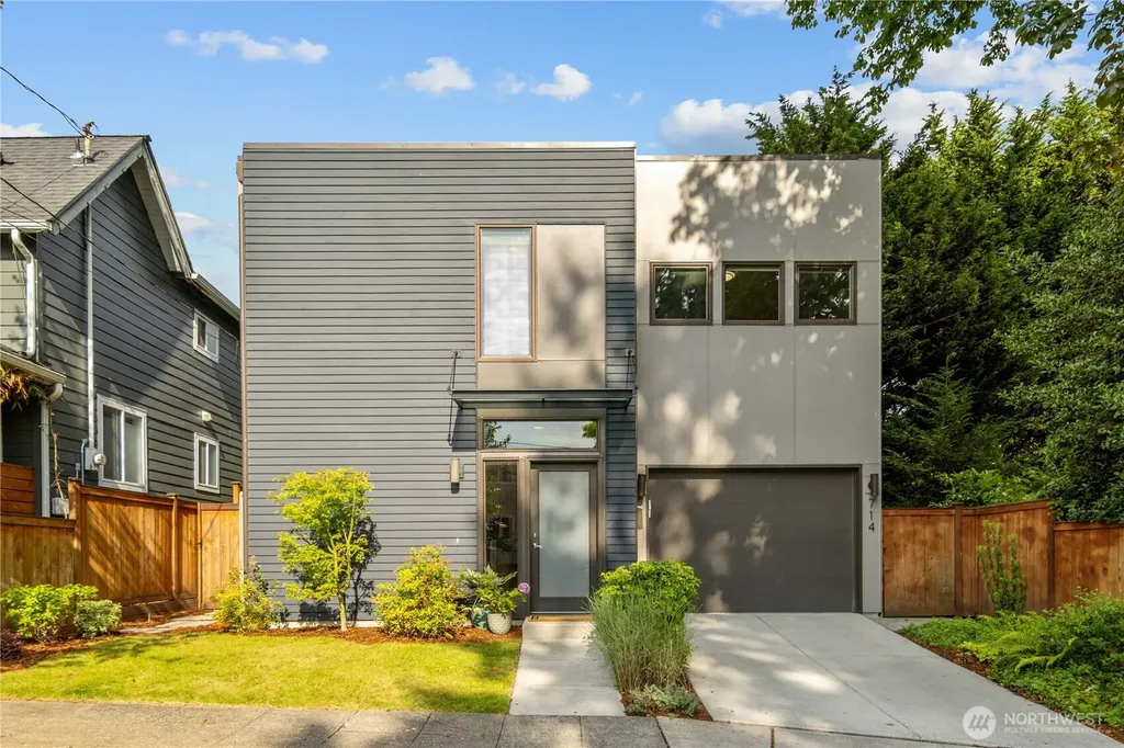 714 28th Avenue S Seattle WA 98144