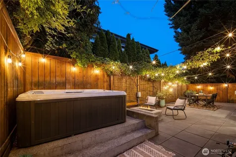714 28th Avenue S Seattle WA 98144