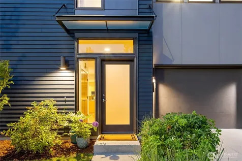 714 28th Avenue S Seattle WA 98144