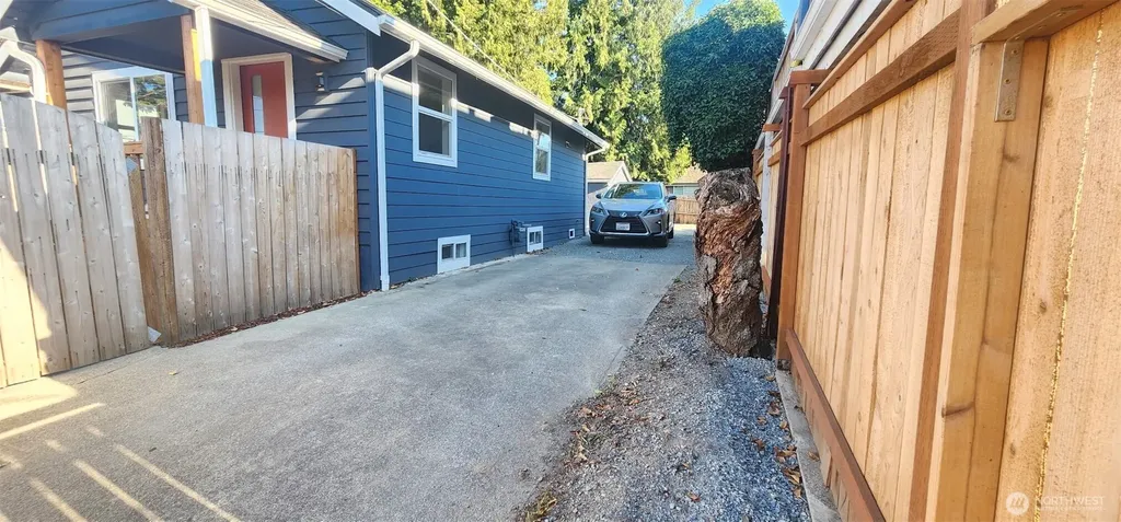 323 SW 108th Street Seattle WA 98146