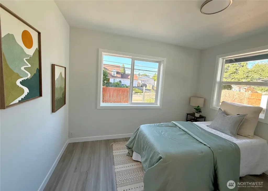 323 SW 108th Street Seattle WA 98146