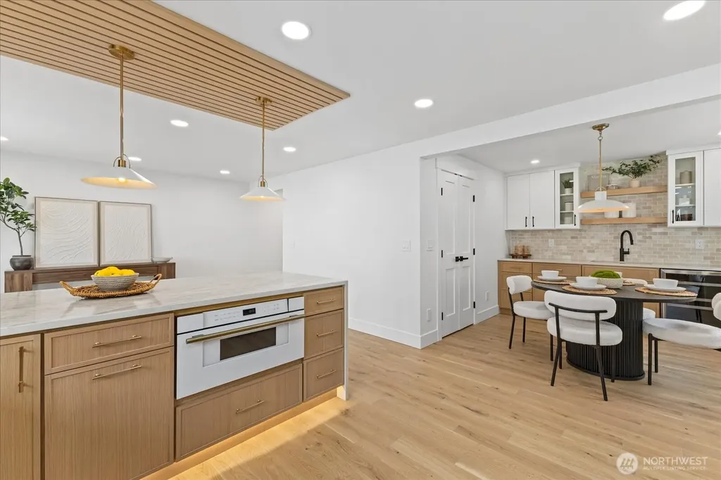13610 116th Place NE Kirkland WA 98034