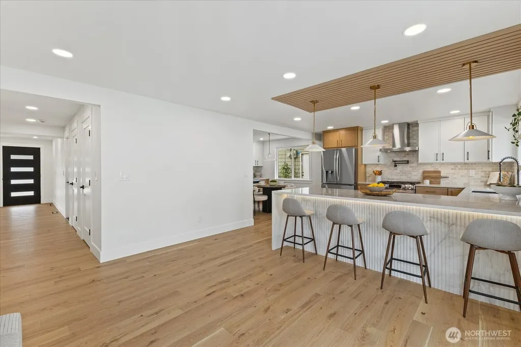 13610 116th Place NE Kirkland WA 98034