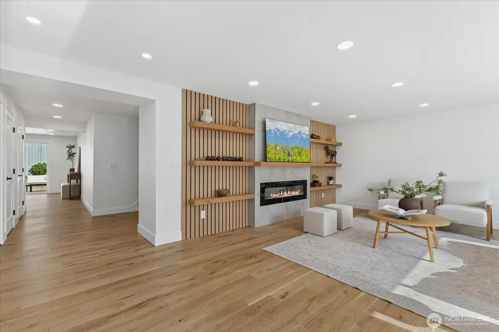 13610 116th Place NE Kirkland WA 98034