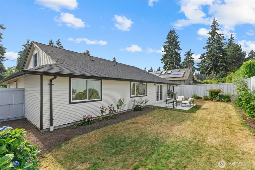 13610 116th Place NE Kirkland WA 98034