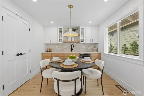 13610 116th Place NE Kirkland WA 98034