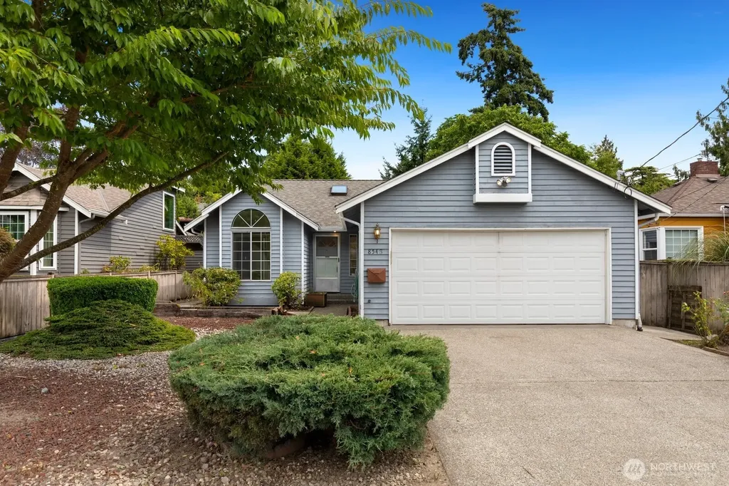 8548 1st Avenue NE Seattle WA 98115