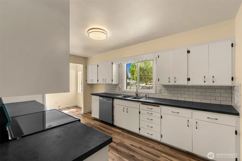 845 S Devon Avenue East Wenatchee WA 98802