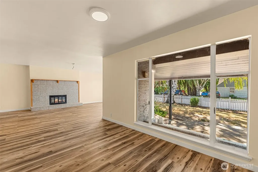 845 S Devon Avenue East Wenatchee WA 98802