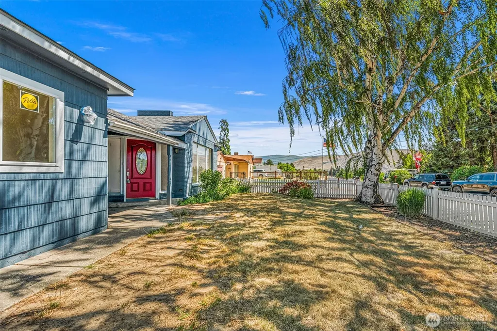 845 S Devon Avenue East Wenatchee WA 98802