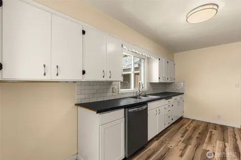 845 S Devon Avenue East Wenatchee WA 98802