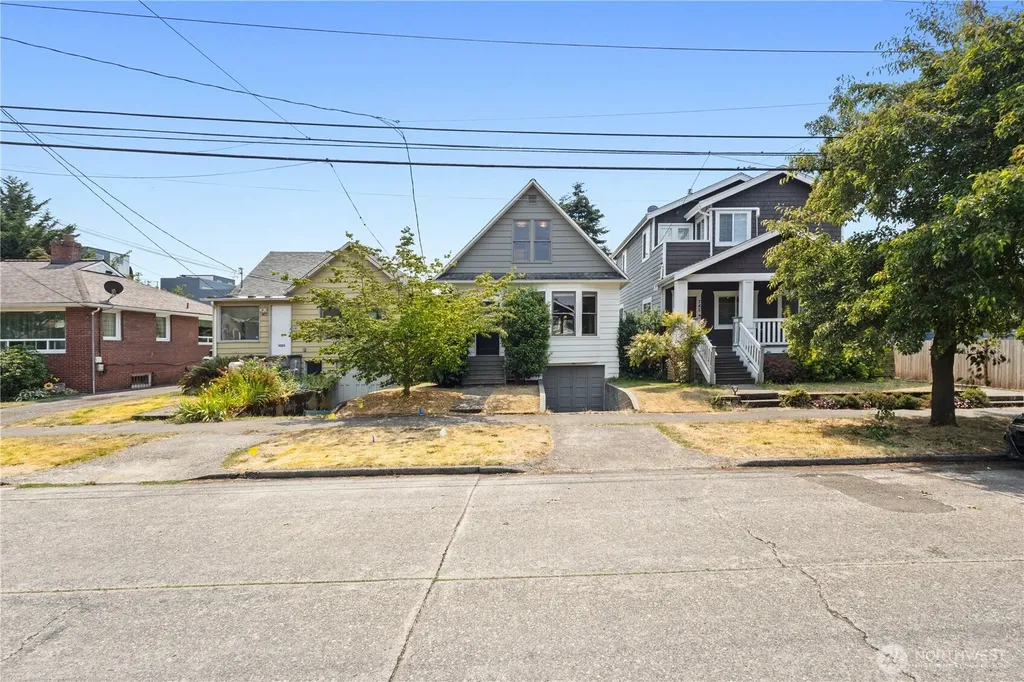 747 N 73rd Street Seattle WA 98103