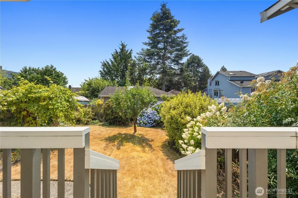 747 N 73rd Street Seattle WA 98103