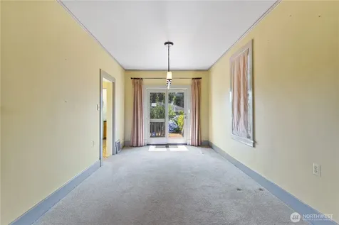 747 N 73rd Street Seattle WA 98103