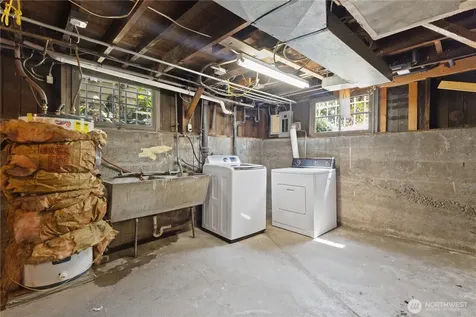 747 N 73rd Street Seattle WA 98103