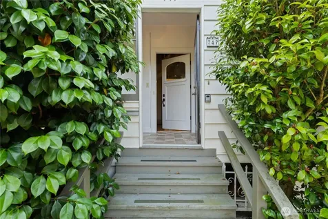 747 N 73rd Street Seattle WA 98103