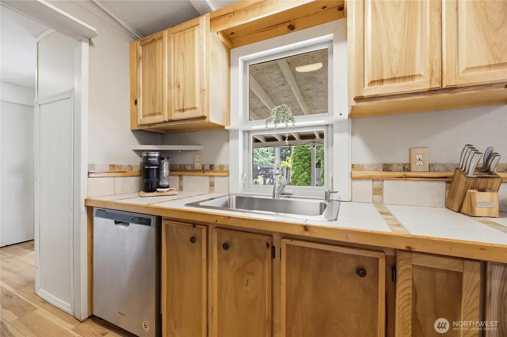 23622 116th Street E Buckley WA 98321