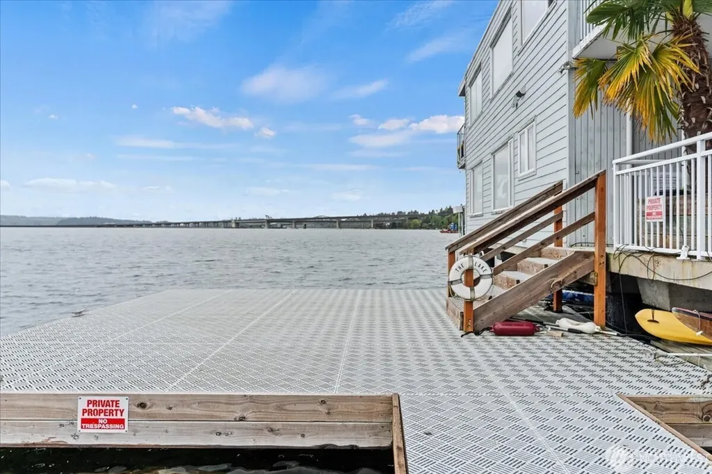 414 Lakeside Avenue S Seattle WA 98144