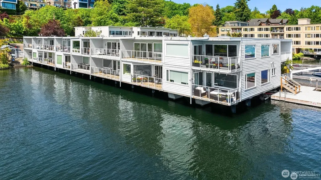 414 Lakeside Avenue S Seattle WA 98144