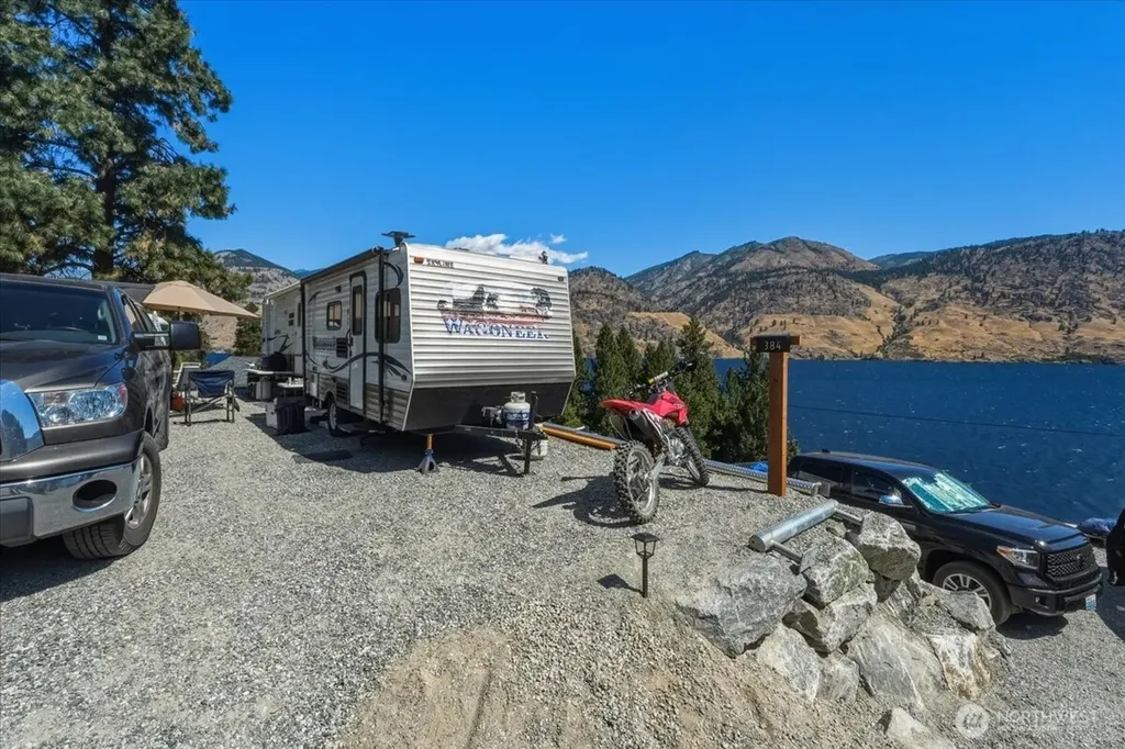 384 Robison Lane Chelan WA 98816