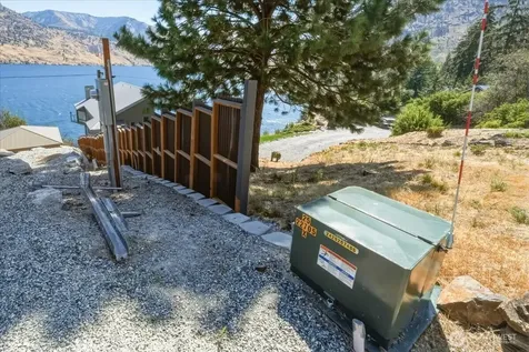 384 Robison Lane Chelan WA 98816