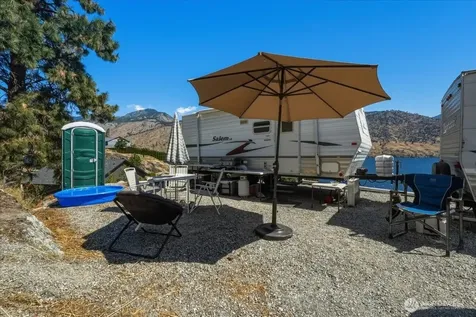 384 Robison Lane Chelan WA 98816