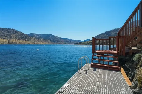 384 Robison Lane Chelan WA 98816