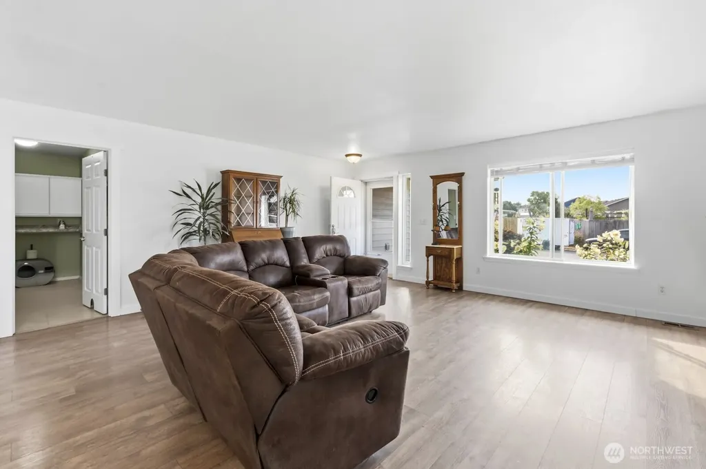 9816 Ramsay Drive SE Yelm WA 98597