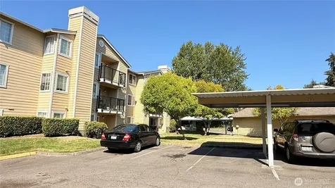28704 18th Avenue S Federal Way WA 98003