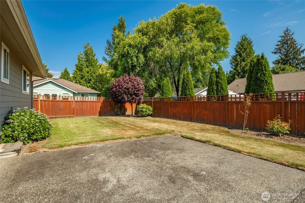 8160 Kayak Way Blaine WA 98230