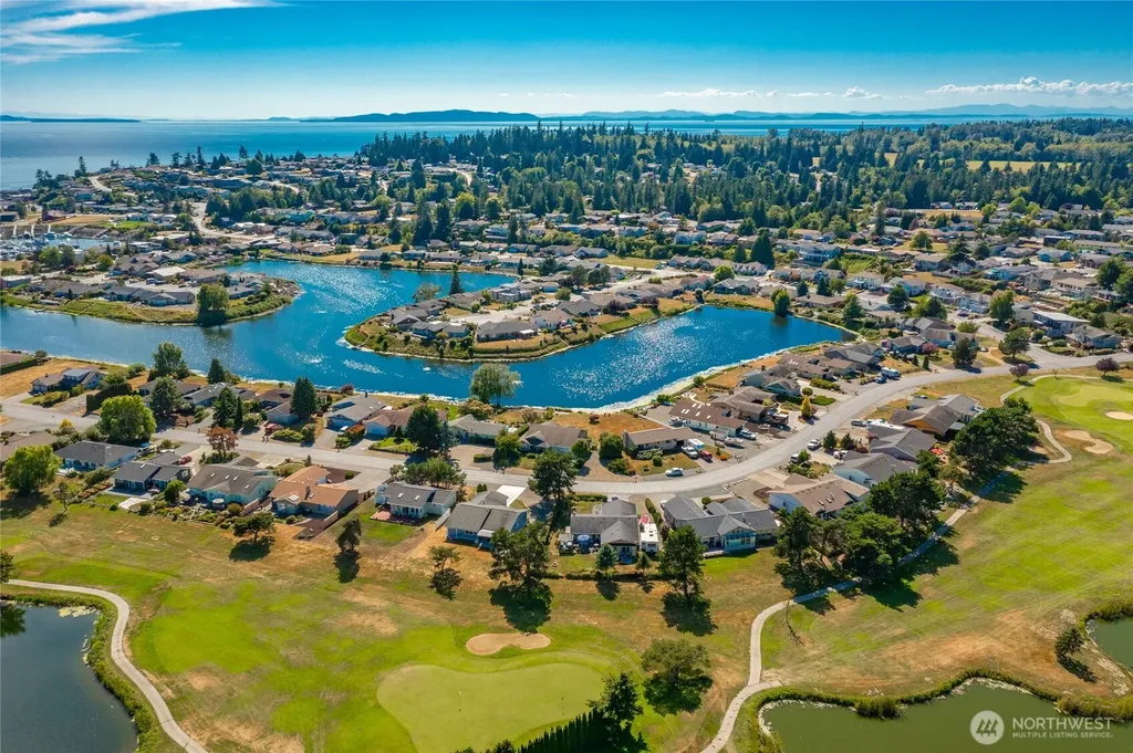 8160 Kayak Way Blaine WA 98230