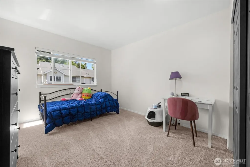 459 Queen Avenue NE Renton WA 98056