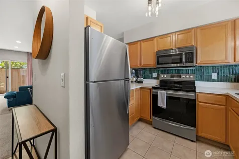 459 Queen Avenue NE Renton WA 98056