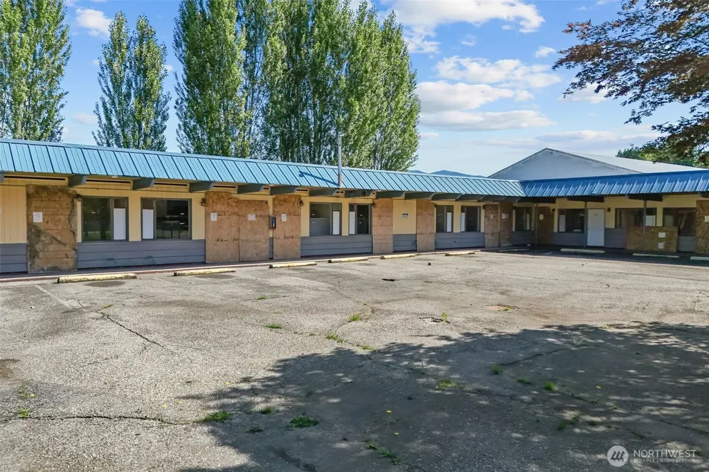 1862 State Route 20 Sedro Woolley WA 98284